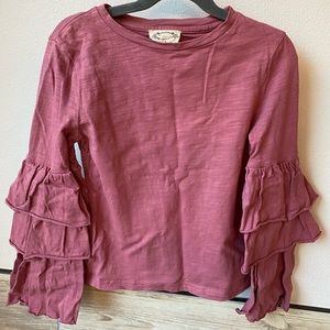 ✨JOYFOLIE✨ Ruffle Sleeve Top